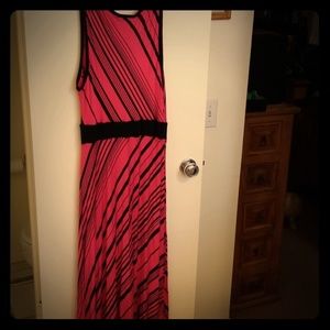 1X large sunmer dress, pink and black